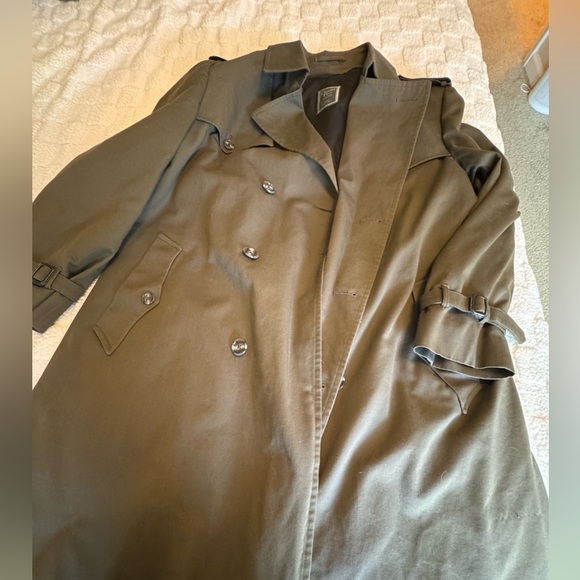 Dior Green Trench Coat Classic Design - Picture 3 of 5